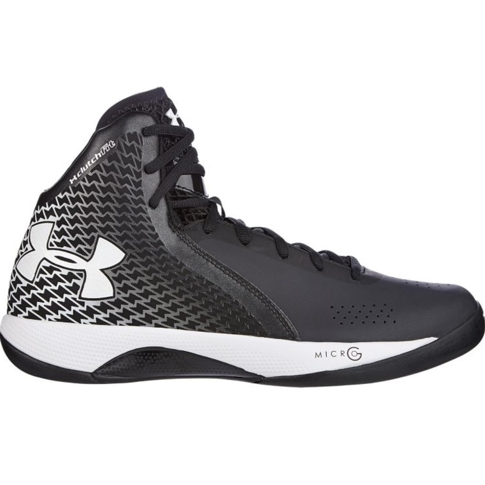 NWOT - Under Armour Men's Black and White Athletic Basketball Shoes